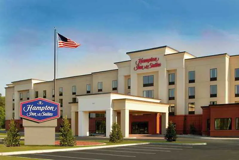 Hampton Inn & Suites Norfolk-Airport Hotel